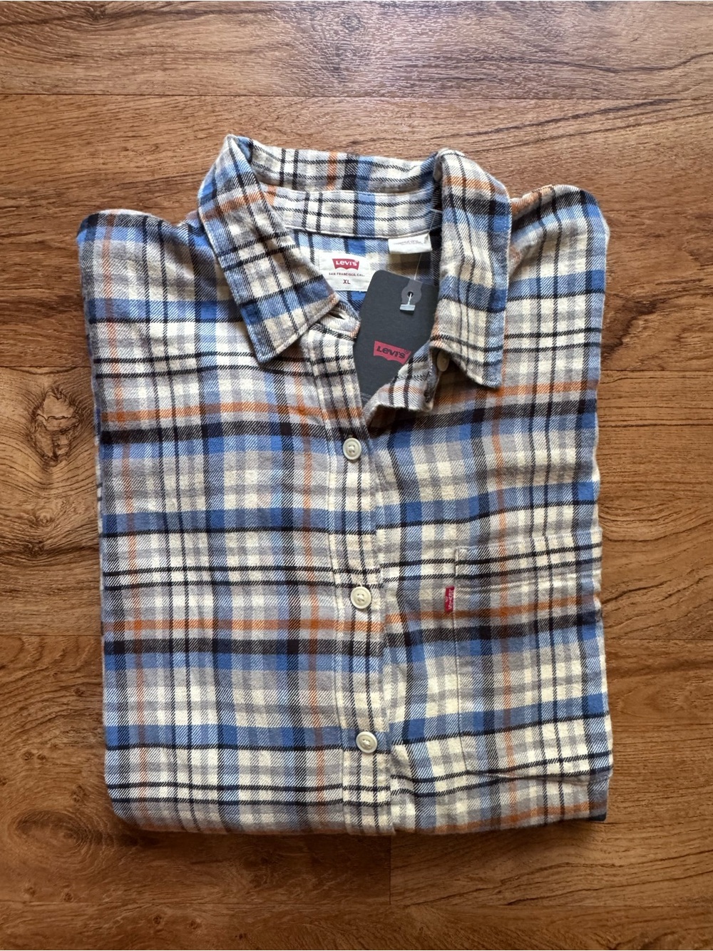 Levi's Woman’s Blue & Tan Plaid Button-Up Shirt